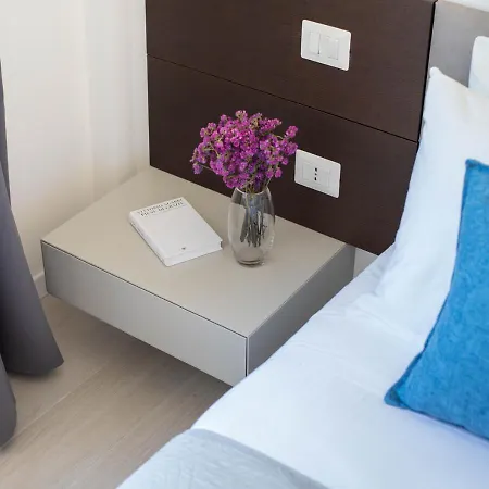 Appartement Tower View Luxury On The River